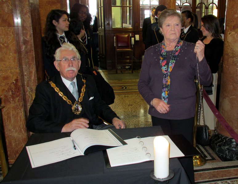 HMD 2012 204.jpg